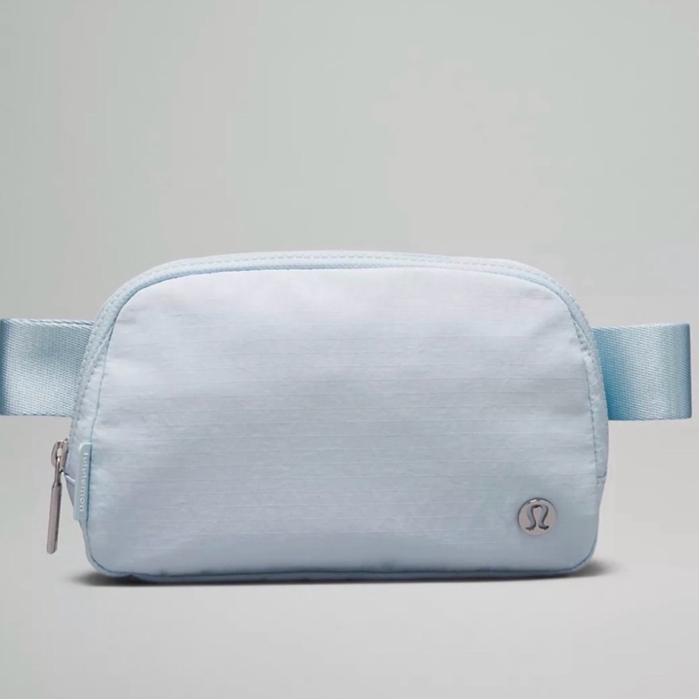 Lululemon Athletica Unisex Everywhere Belt Bag 1L Pastel Pink Fanny Pack Logo